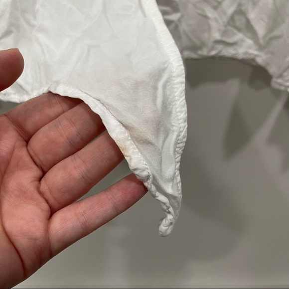 BeachLunchLounge Knotted Hem Top White Button Front Dolman Sleeve White Chic M - Picture 9 of 12